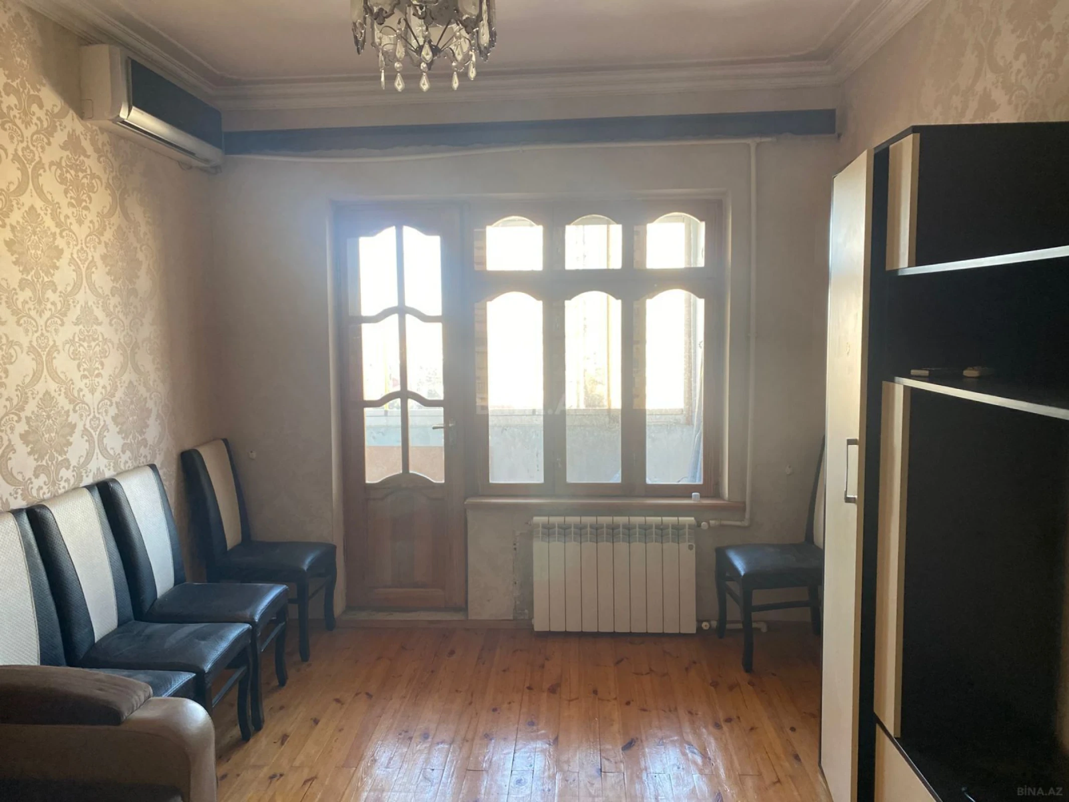 Satılır 2 otaqlı mənzil 65 m²