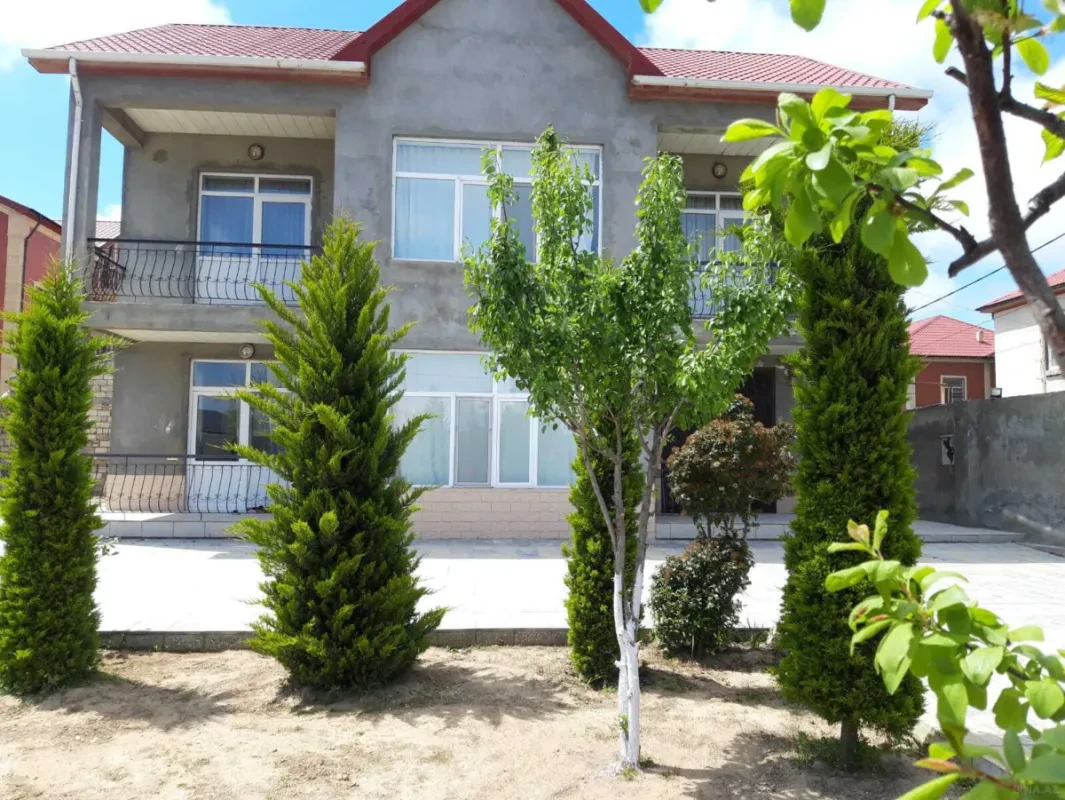 Kirayə verilir 4 otaqlı həyət evi 200 m²