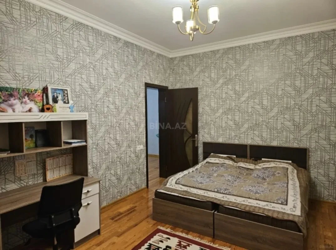 Kirayə verilir 4 otaqlı həyət evi 200 m²