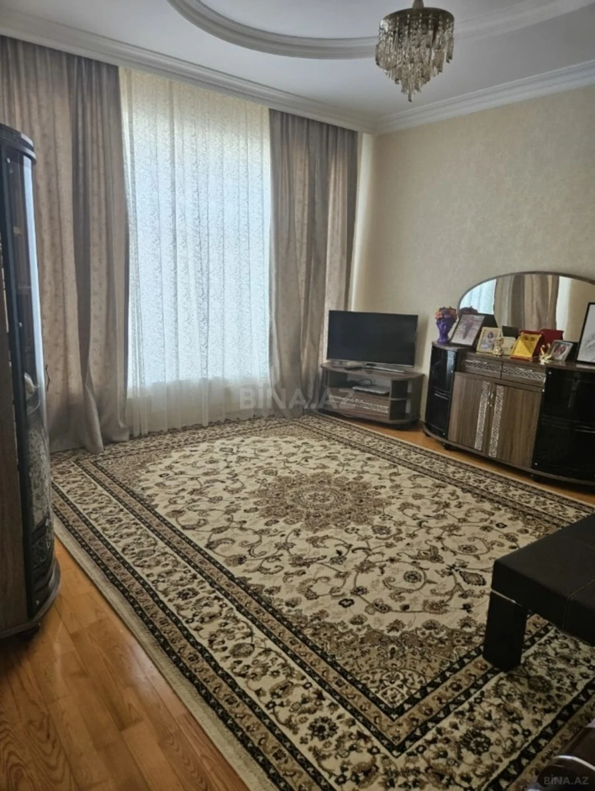 Kirayə verilir 4 otaqlı həyət evi 200 m²