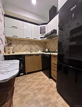 Satılır 3 otaqlı mənzil 77 m²