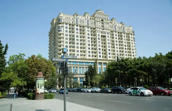 Kirayə verilir 2 otaqlı mənzil 100 m² — Bakı 2 otaq 100.00 m²