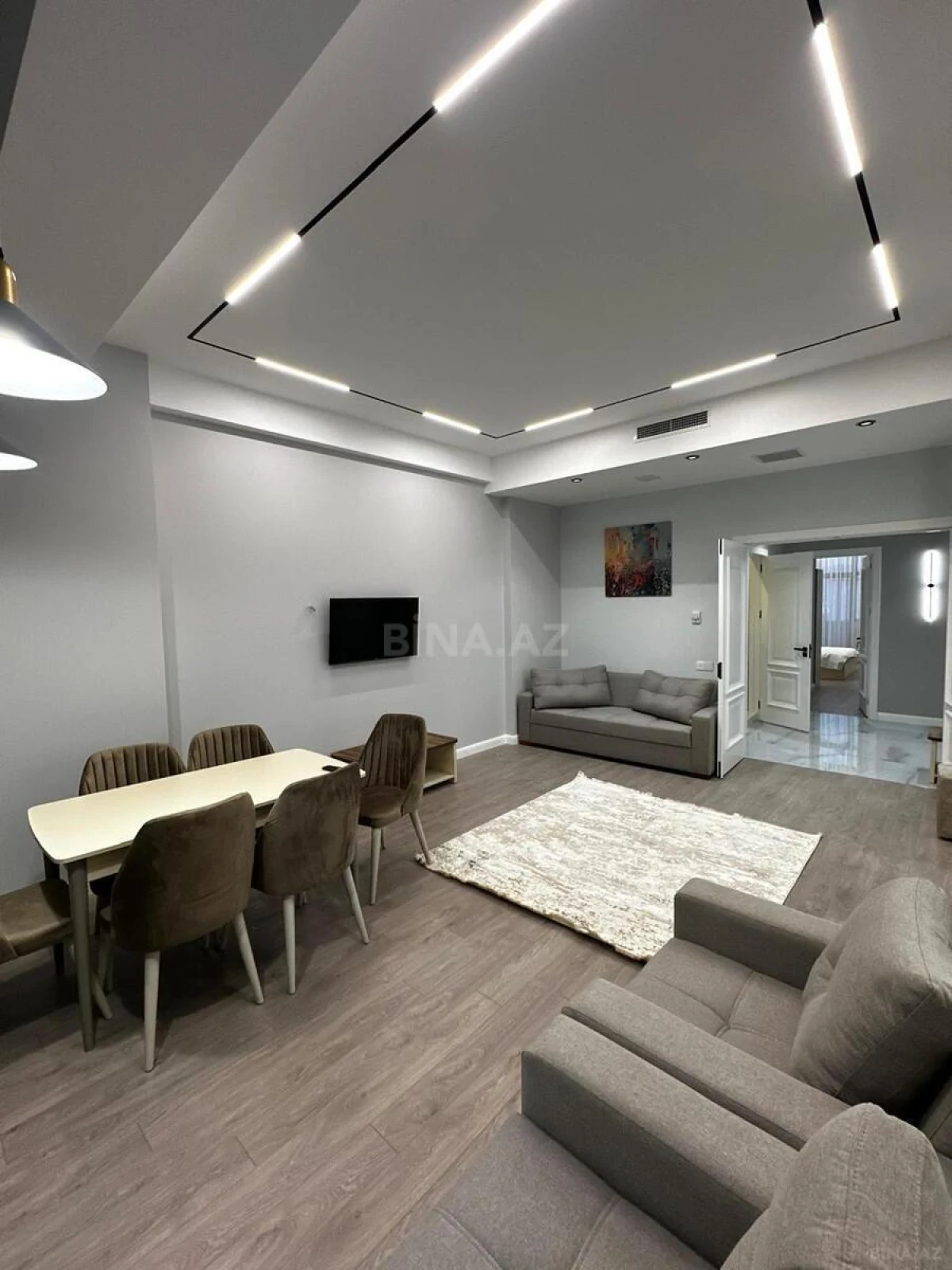 Kirayə verilir 2 otaqlı mənzil 100 m²