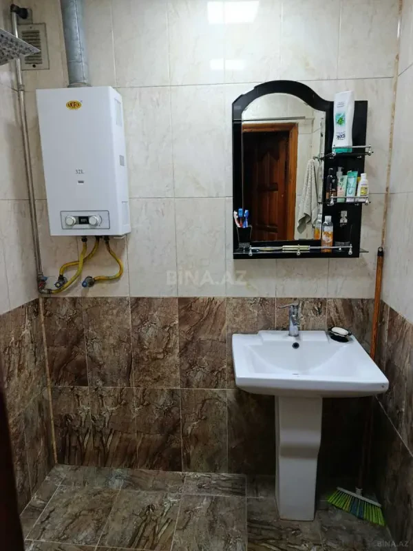 Satılır 4 otaqlı mənzil 80 m²