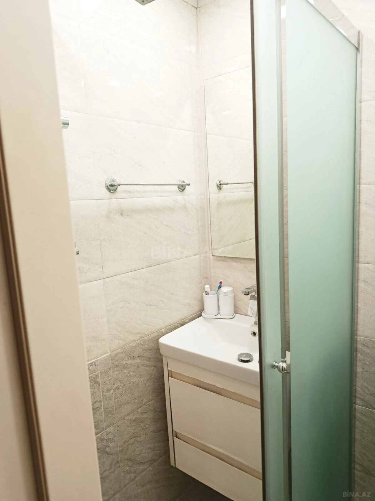 Satılır 3 otaqlı mənzil 90 m²
