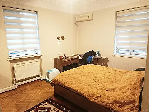 Satılır 3 otaqlı mənzil 90 m²