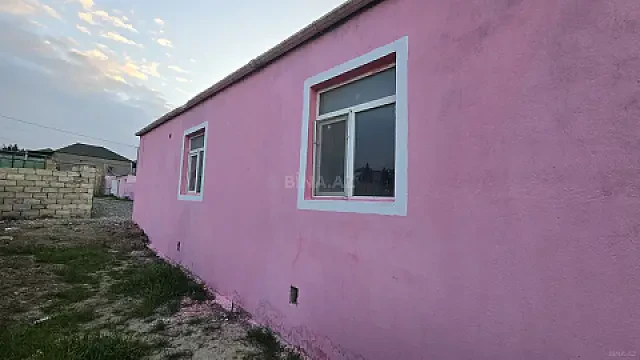 Satılır 2 otaqlı həyət evi 60 m²