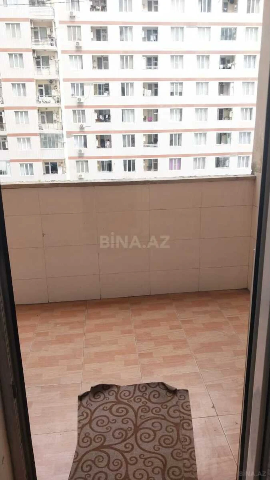 Kirayə verilir 2 otaqlı mənzil 64 m²