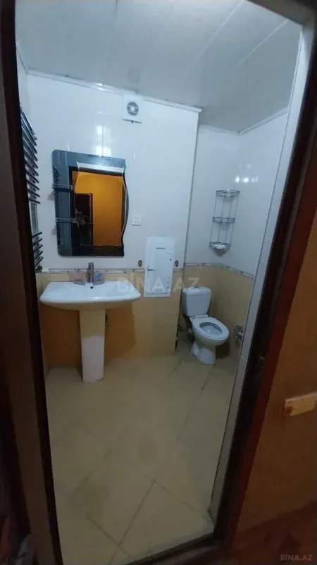 Kirayə verilir 2 otaqlı mənzil 64 m²