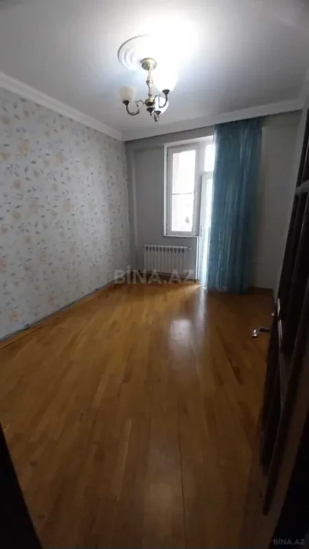 Kirayə verilir 2 otaqlı mənzil 64 m²