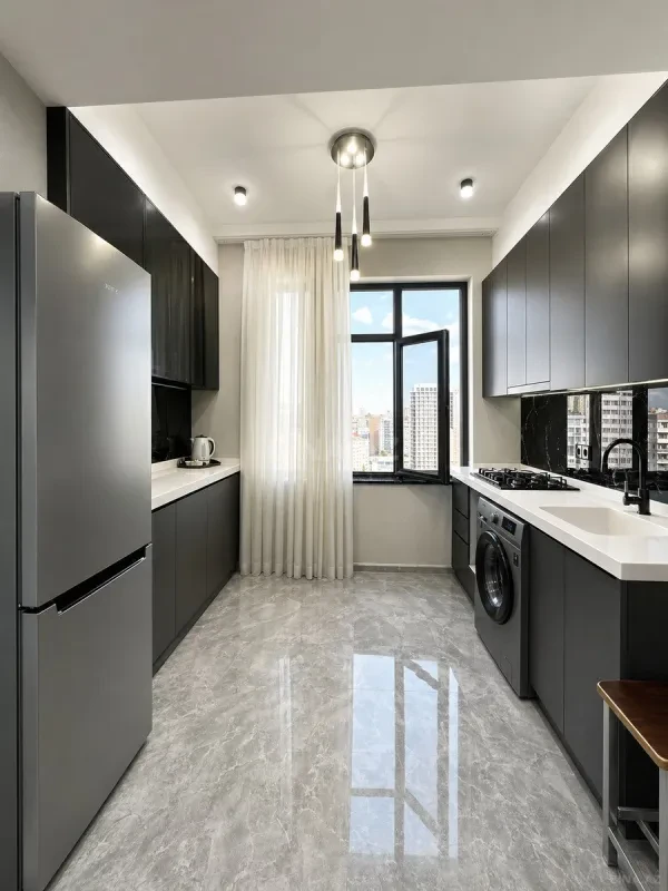 Kirayə verilir 2 otaqlı mənzil 80 m²