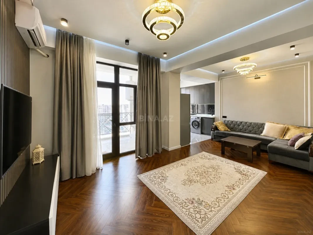 Kirayə verilir 2 otaqlı mənzil 80 m²