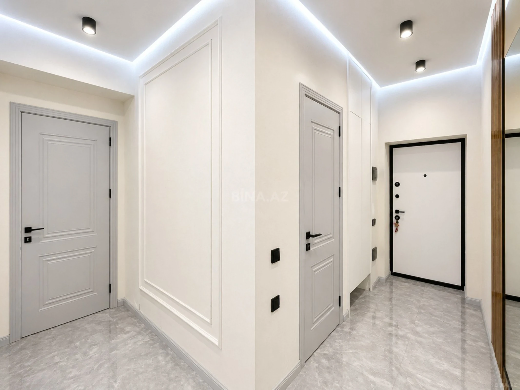 Kirayə verilir 2 otaqlı mənzil 80 m²