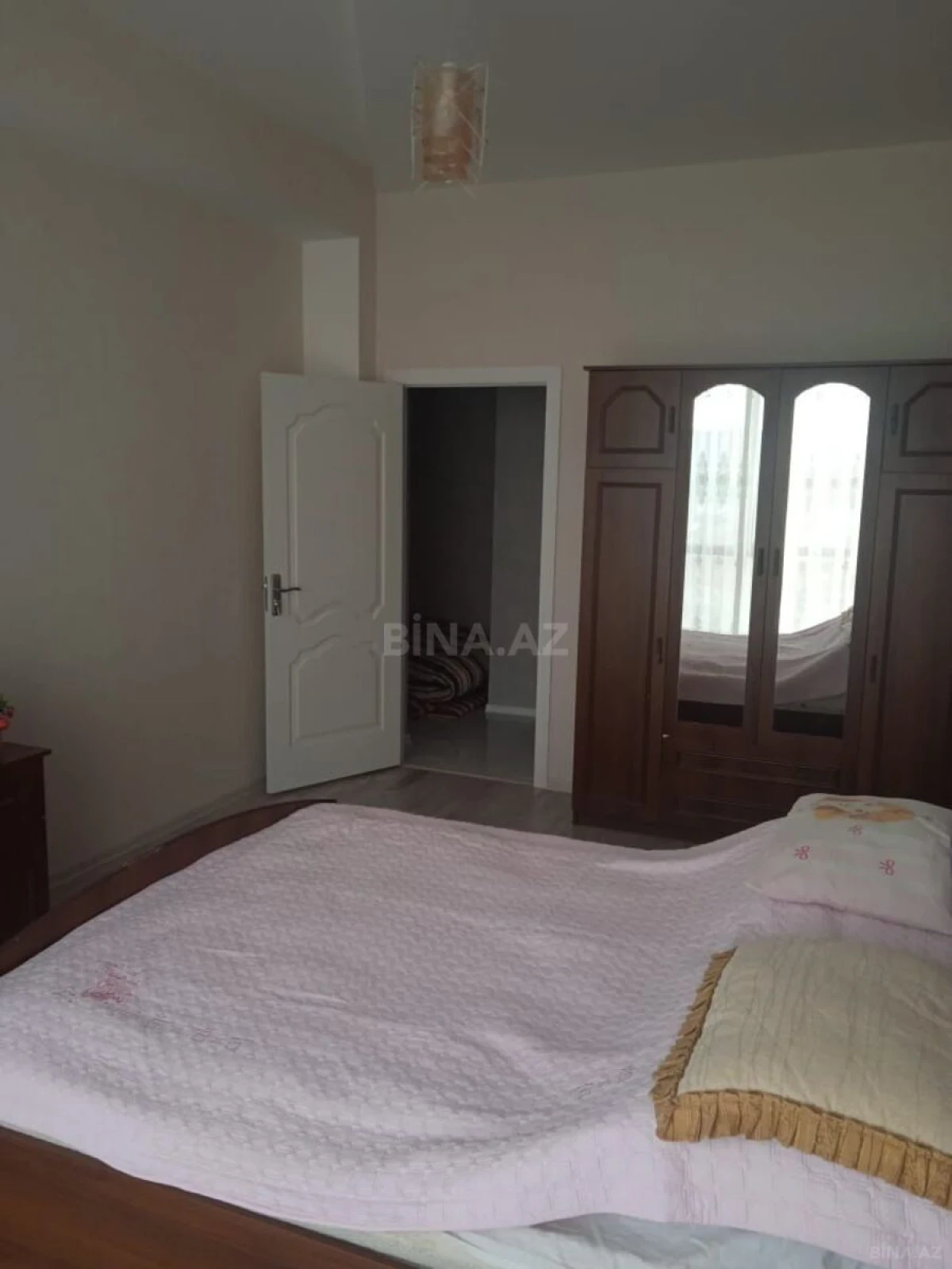 Kirayə verilir 3 otaqlı mənzil 90 m²