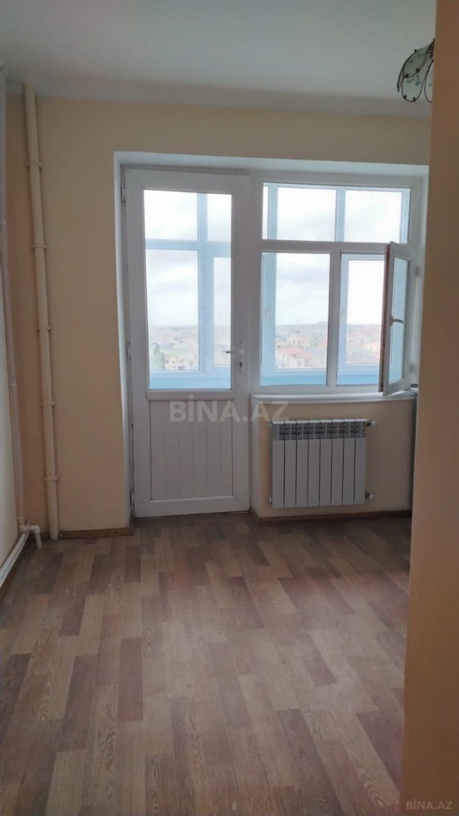 Satılır 1 otaqlı mənzil 50 m²
