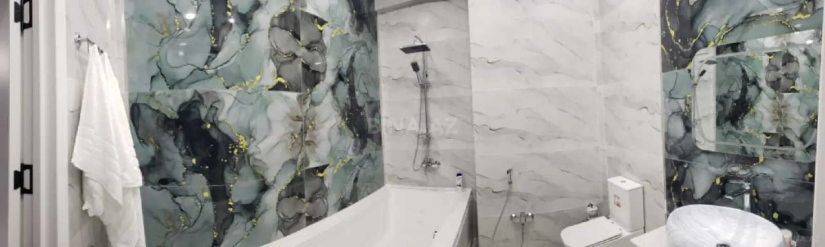 Kirayə verilir 3 otaqlı mənzil 141 m²
