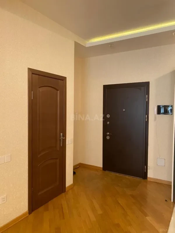 Kirayə verilir 3 otaqlı mənzil 100 m²