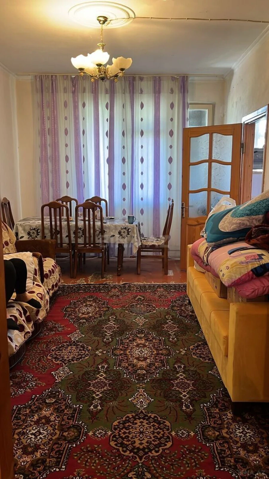 Kirayə verilir 2 otaqlı mənzil 80 m²