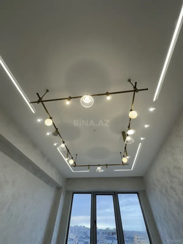 Satılır 3 otaqlı mənzil 94 m²