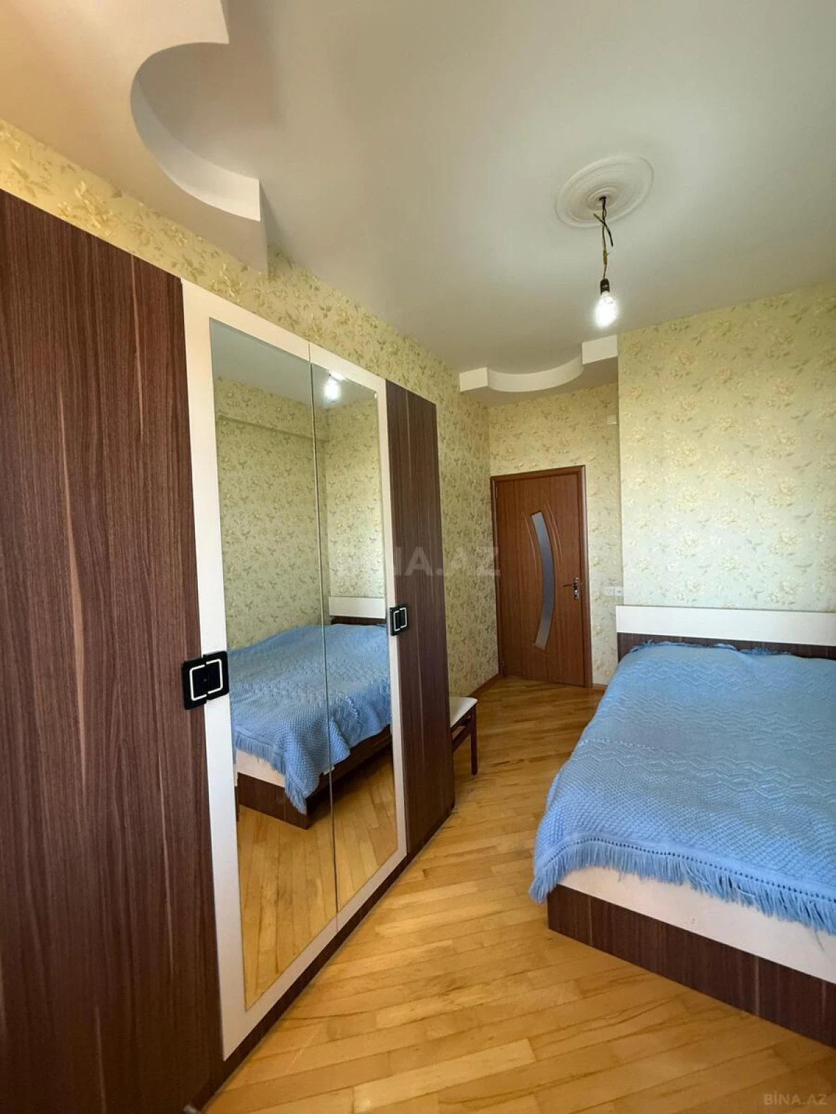 Kirayə verilir 2 otaqlı mənzil 60 m²