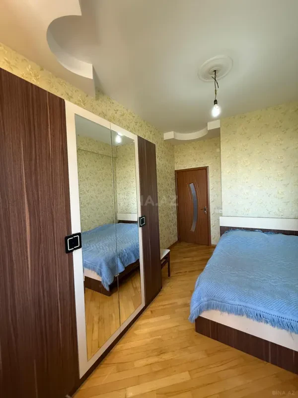 Kirayə verilir 2 otaqlı mənzil 60 m²