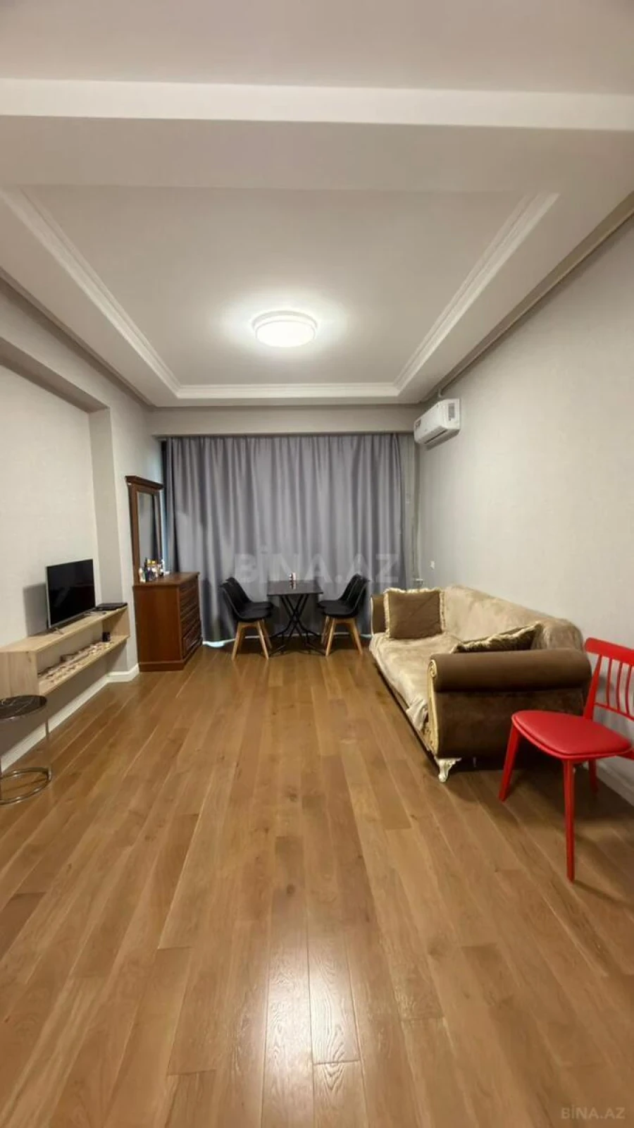 Kirayə verilir 2 otaqlı mənzil 60 m²