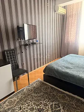Kirayə verilir 2 otaqlı mənzil 64 m²