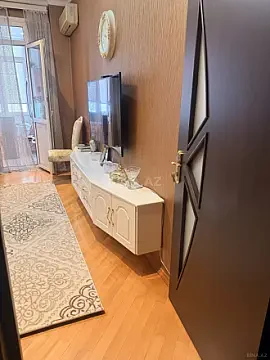 Kirayə verilir 2 otaqlı mənzil 64 m²