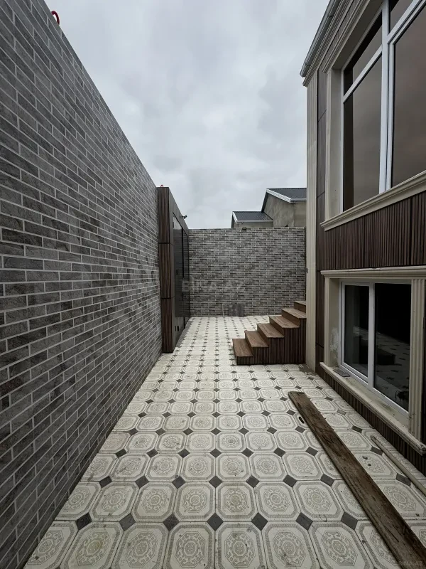 Satılır 5 otaqlı həyət evi 155 m²