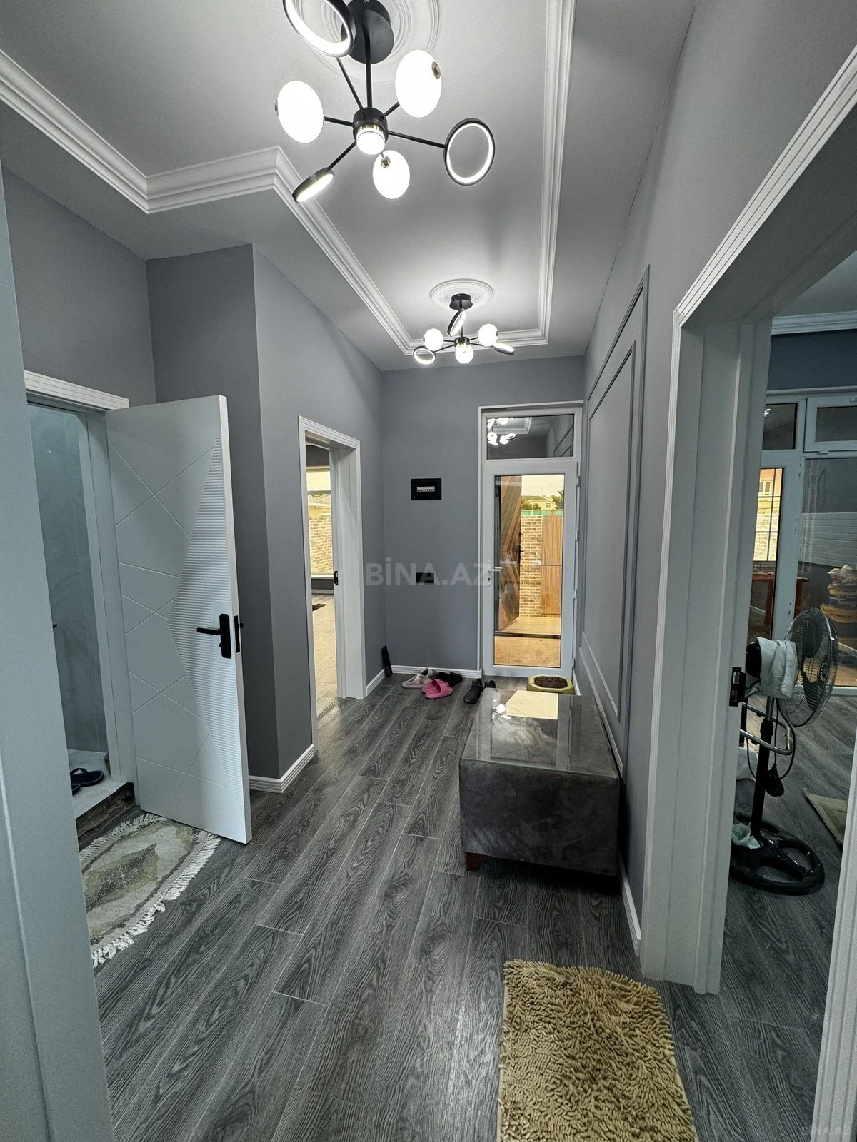 Satılır 5 otaqlı həyət evi 155 m²