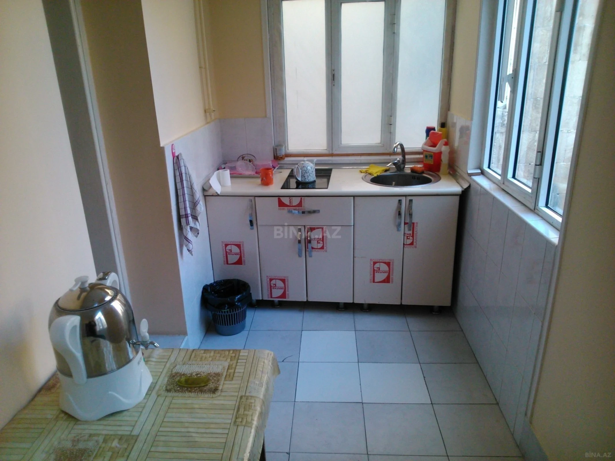 Kirayə verilir 2 otaqlı ofis 80 m²