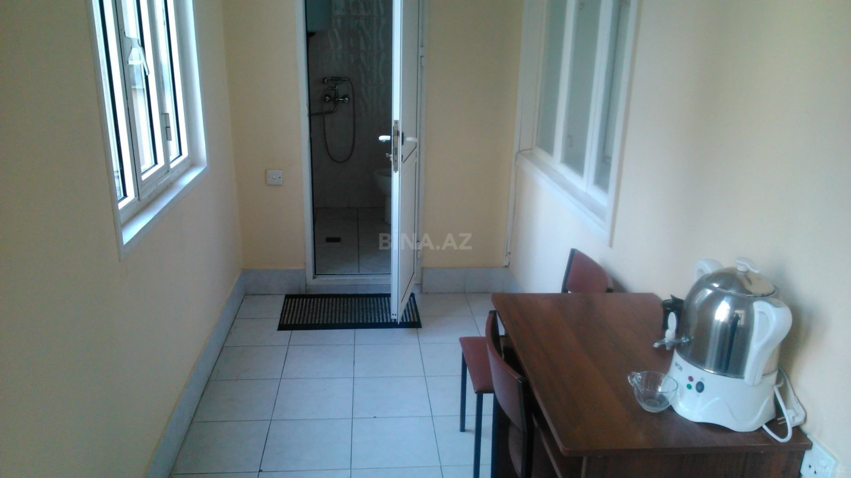 Kirayə verilir 2 otaqlı ofis 80 m²