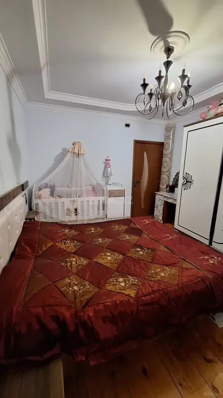 Kirayə verilir 2 otaqlı mənzil 70 m²