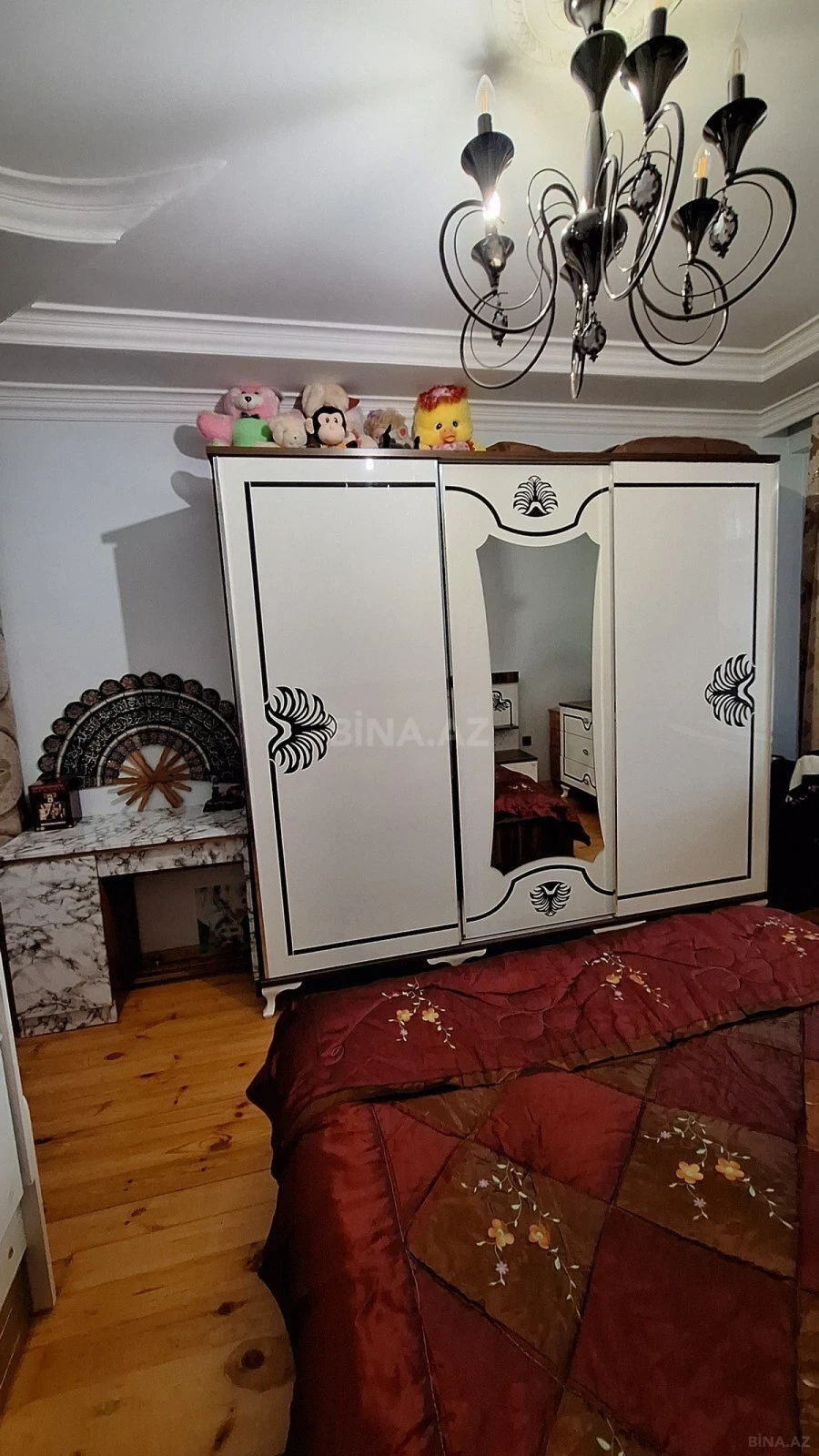 Kirayə verilir 2 otaqlı mənzil 70 m²