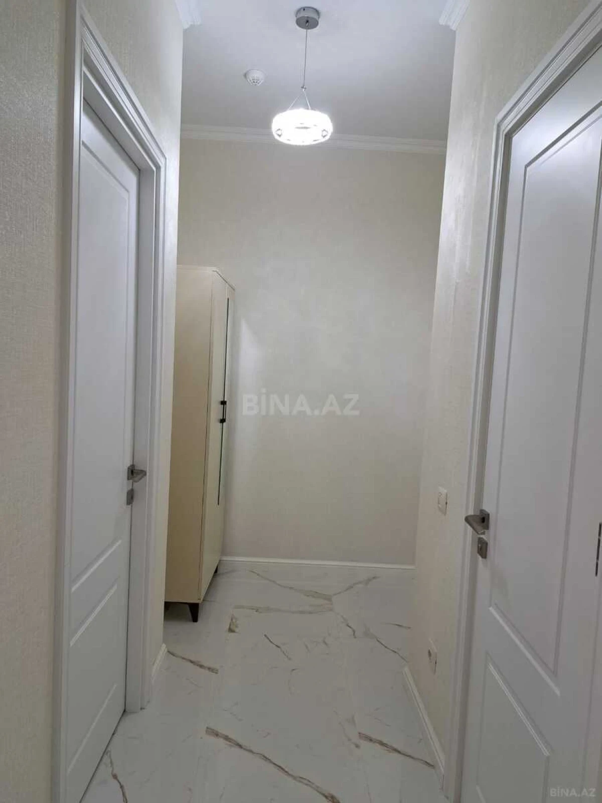 Kirayə verilir 2 otaqlı mənzil 55 m²