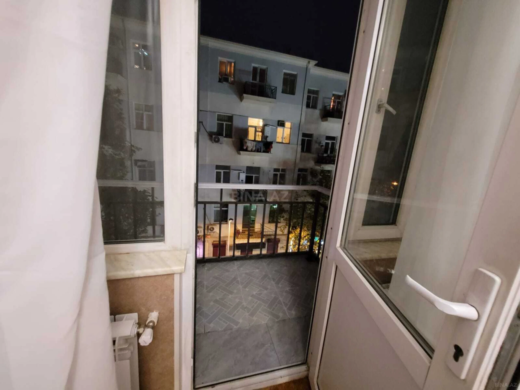 Kirayə verilir 2 otaqlı mənzil 42 m²