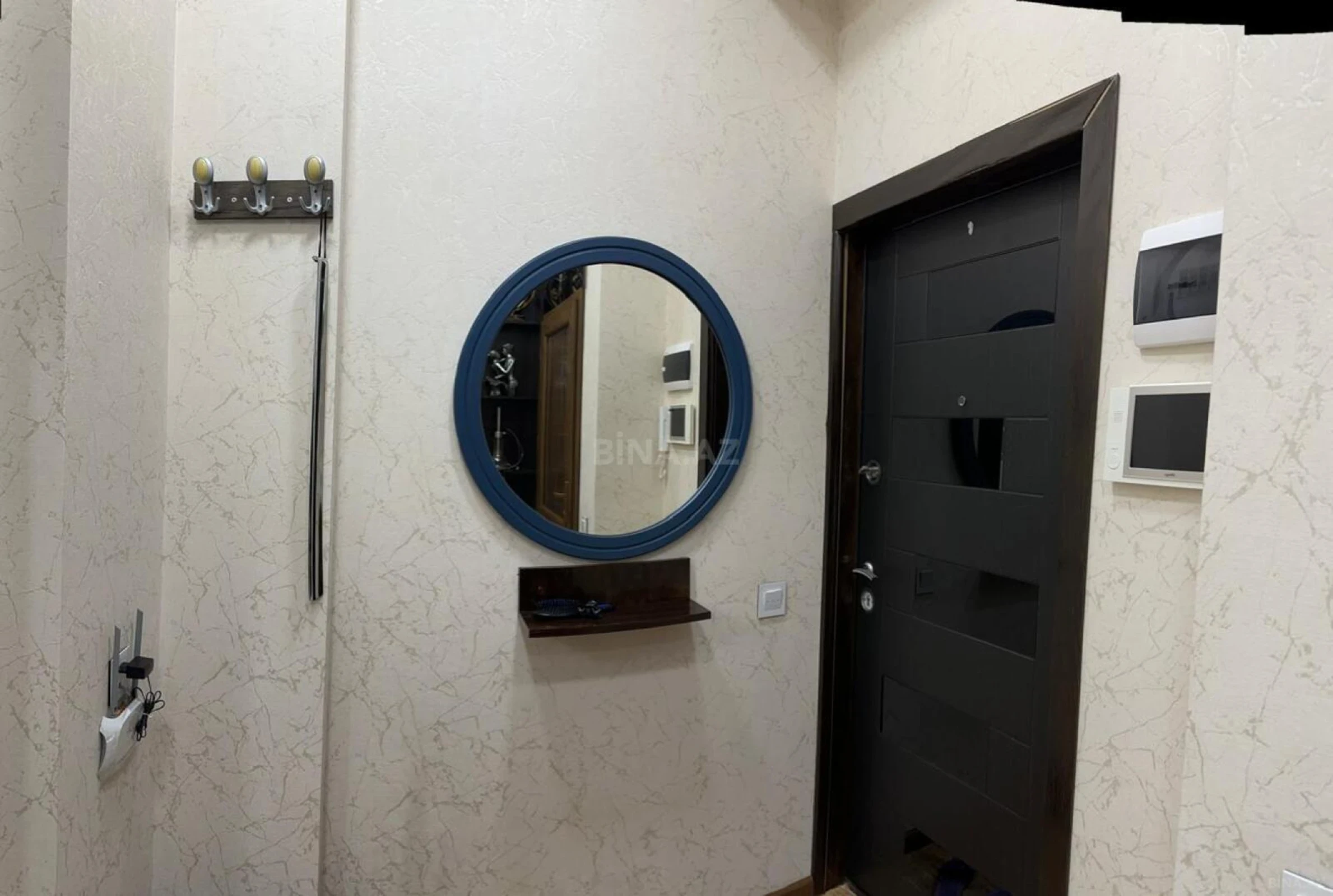 Kirayə verilir 2 otaqlı mənzil 62 m²