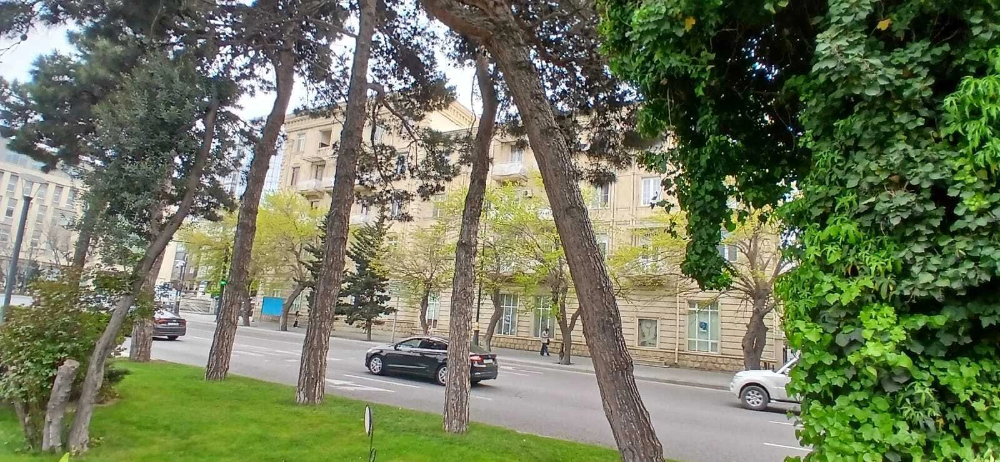 Satılır 3 otaqlı mənzil 100 m²