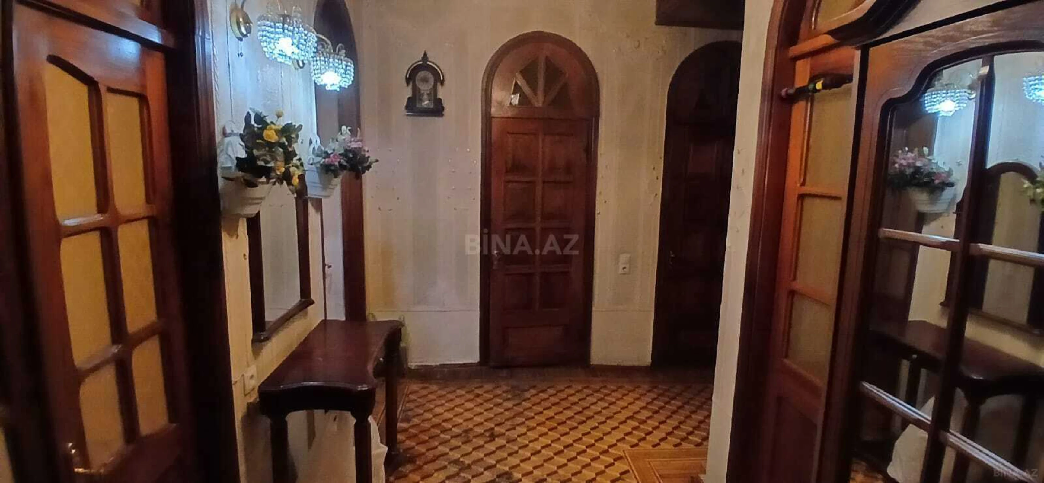 Satılır 3 otaqlı mənzil 100 m²