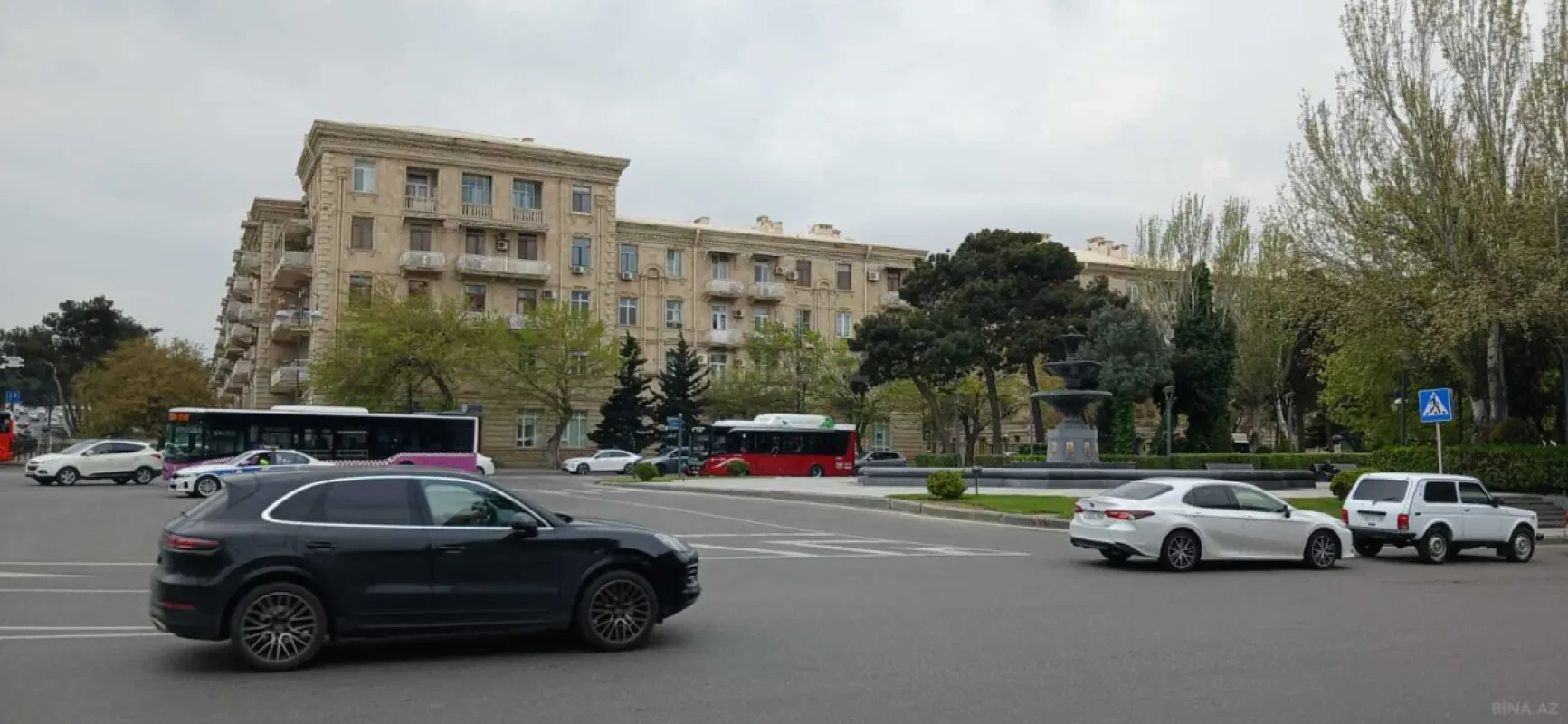 Satılır 3 otaqlı mənzil 100 m²