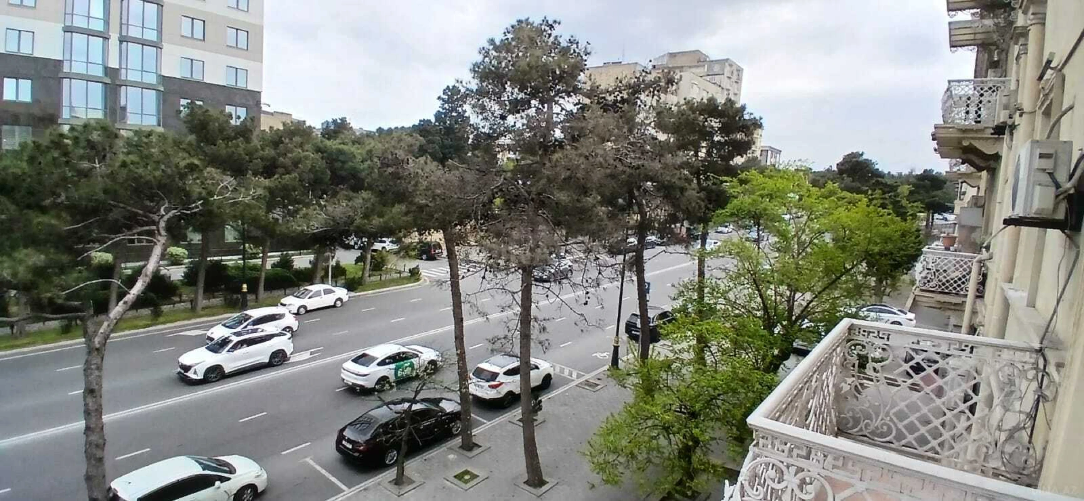 Satılır 3 otaqlı mənzil 100 m²