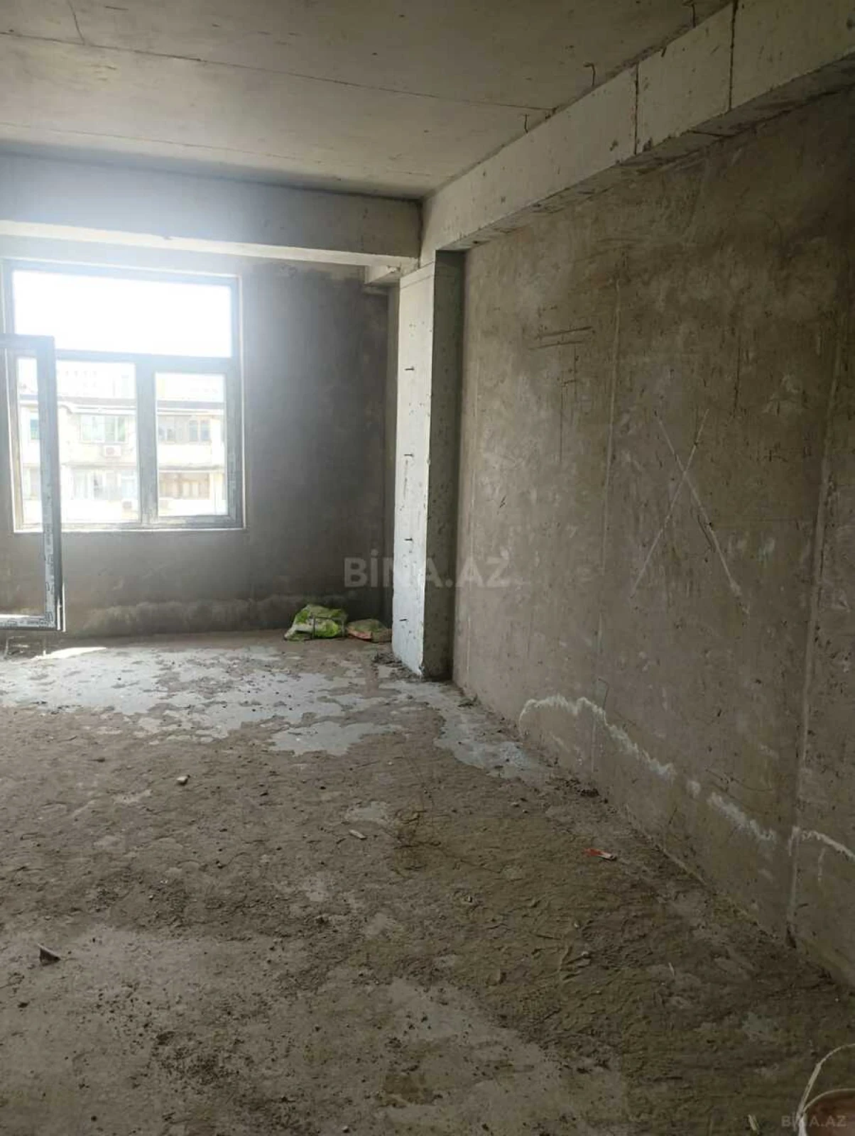 Satılır 1 otaqlı mənzil 44.3 m²