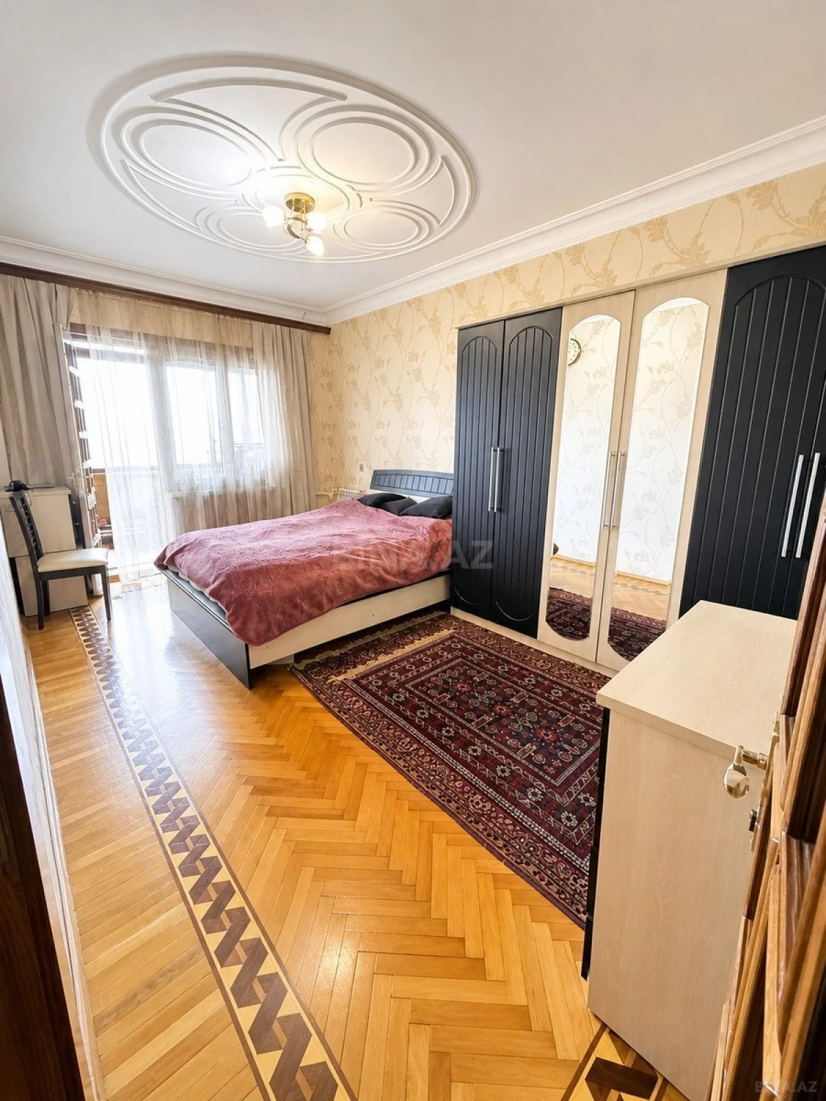 Satılır 3 otaqlı mənzil 90 m²