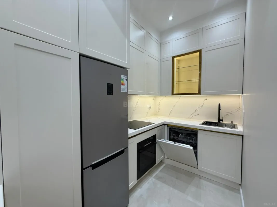 Kirayə verilir 3 otaqlı mənzil 100 m²