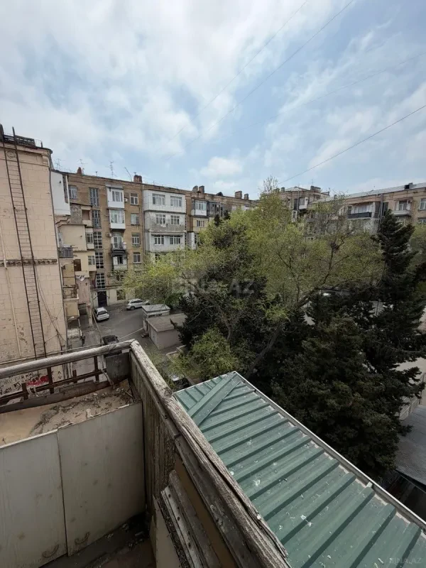 Satılır 2 otaqlı mənzil 62 m²