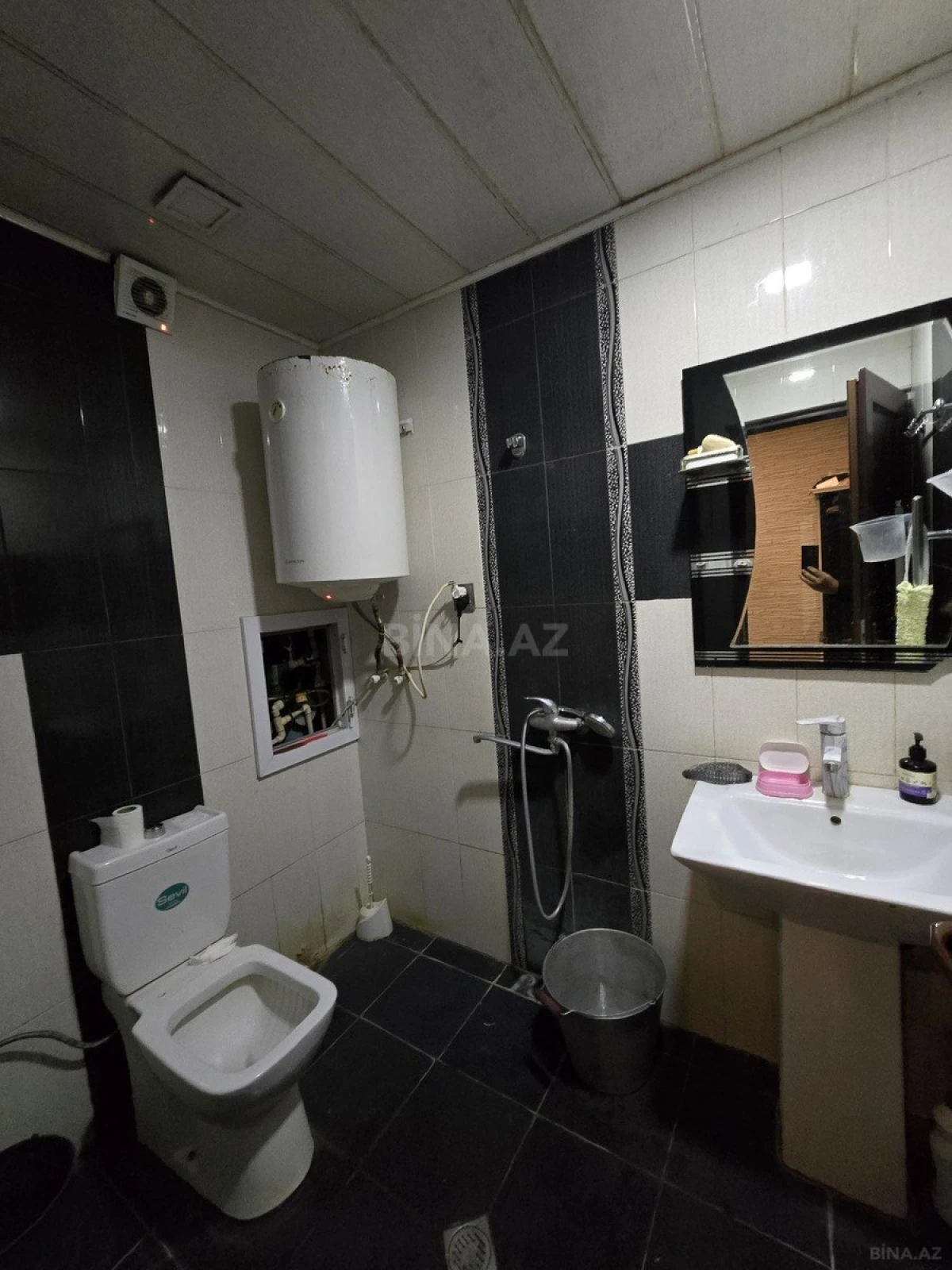 Satılır 2 otaqlı mənzil 55 m²