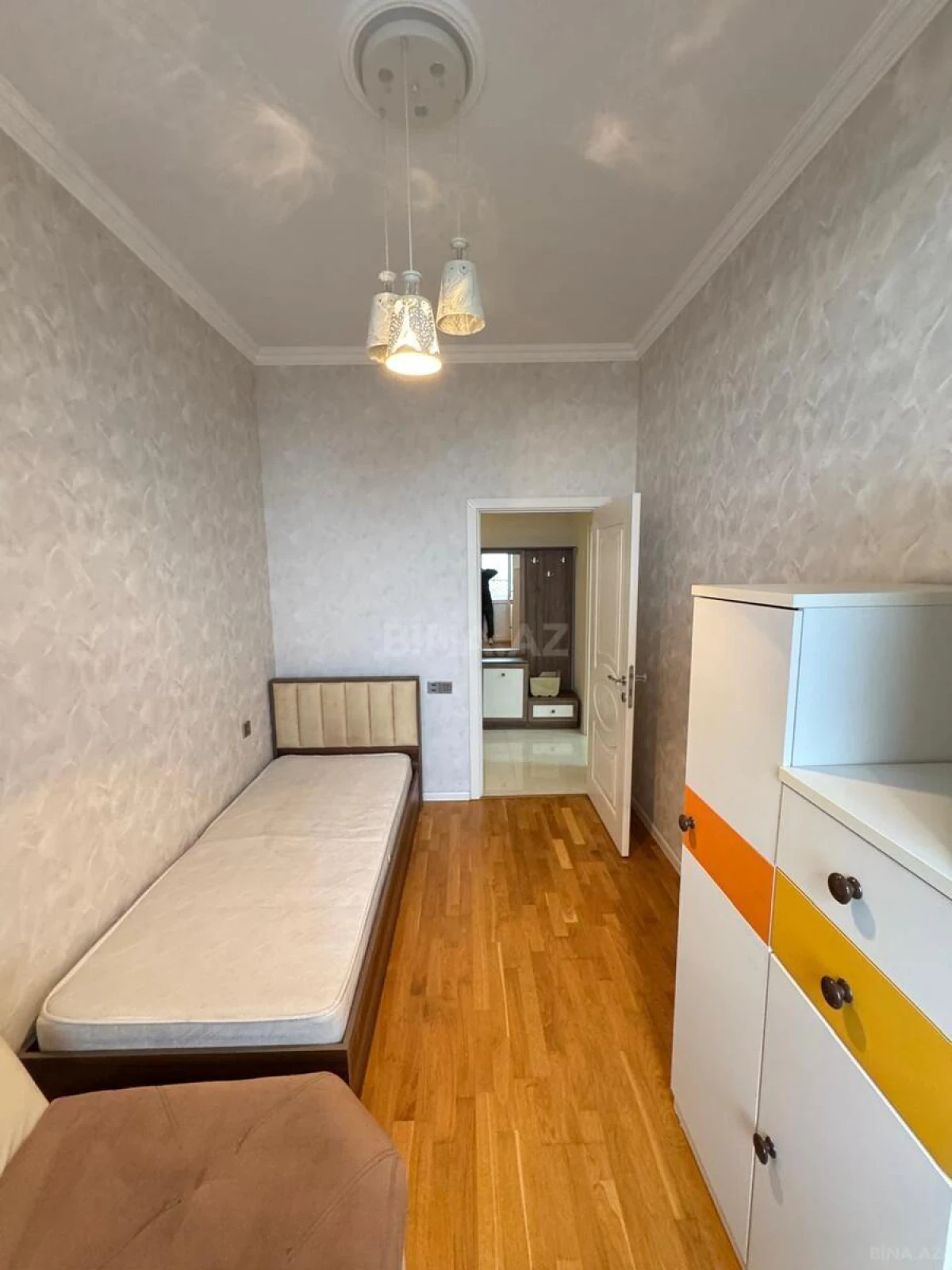 Satılır 3 otaqlı mənzil 66 m²