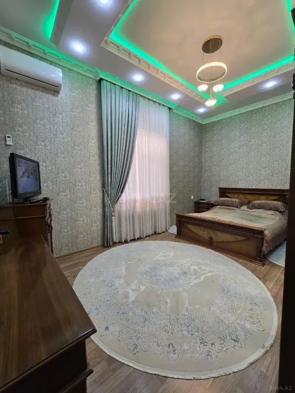 Satılır 3 otaqlı həyət evi 160 m²