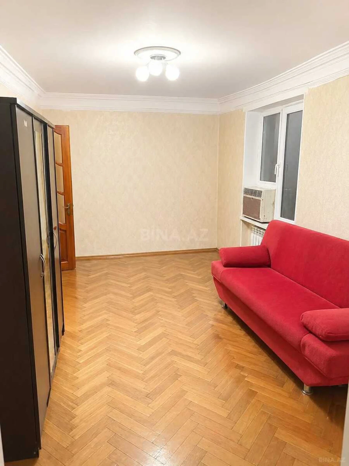 Satılır 1 otaqlı mənzil 35 m²