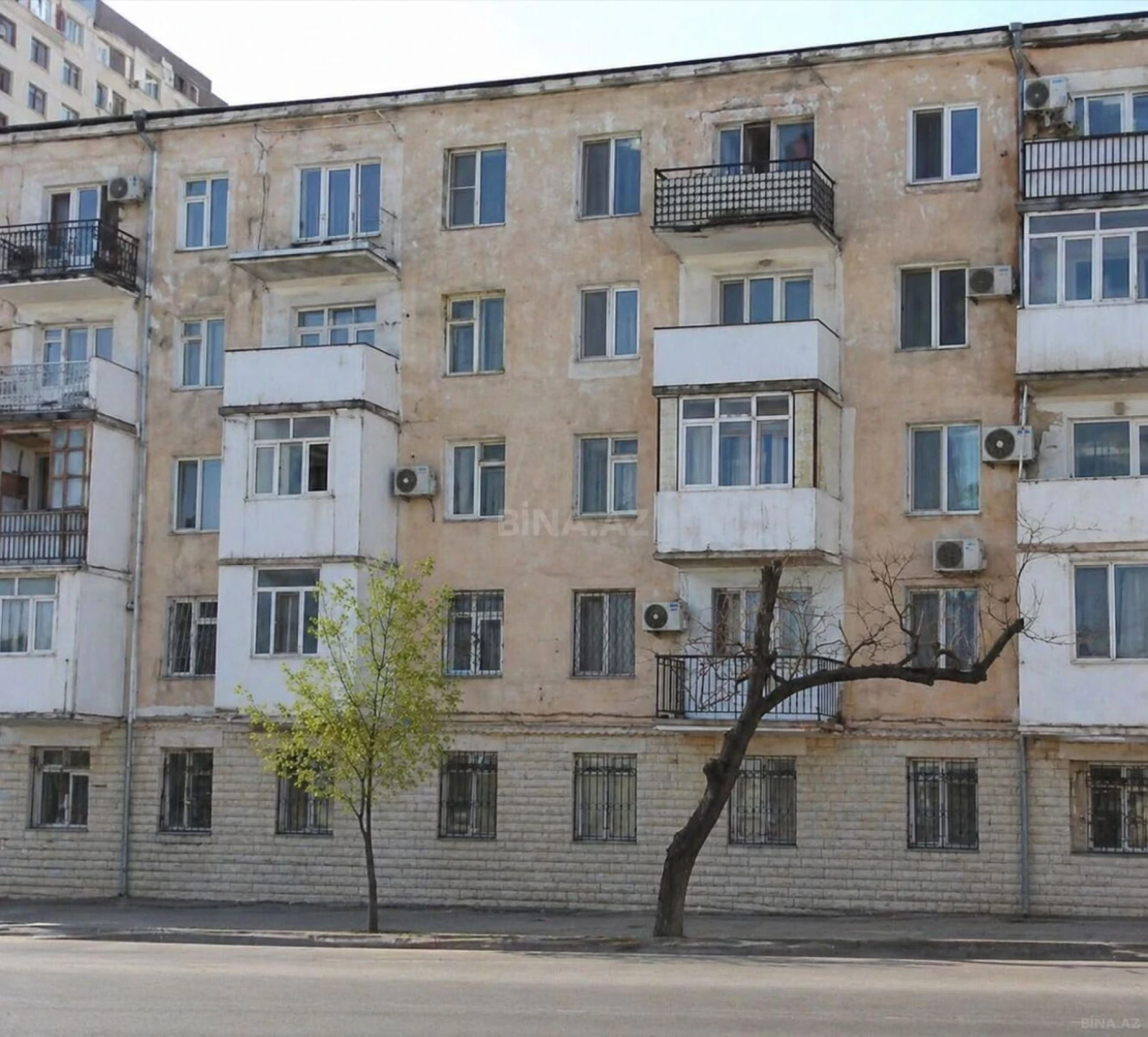 Satılır 1 otaqlı mənzil 35 m²